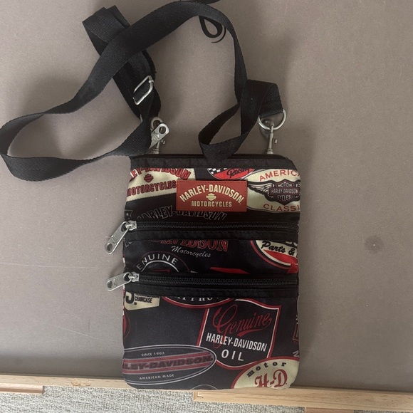 Harley-Davidson Black and Red Belt Bag - Picture 1 of 4